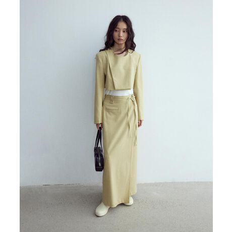 [^:dheh7110a] fabricSnƎplA㎿ȓVRfށBlKŕ֗Ɗ悤ȍi̐ngp܂B styleVvŃNVbNȗsɍEȂX^C񋟁BɃX^CbVł葱܂B detailiȃ{^AWbp[ADڂȂǍו̃fBe[ɂAi̕i߂܂B coordinatelXȃV[ɑΉł悤ALR[fBl[gpӂp߂܂BuDECADE CLASSICvt@bV͗lXȎ̃X^C󂯌pAzAiĂ܂B20ÑGKXA70ÑgA90ÑVvBɂ͎̏ےƁANꂽBꖳ̃X^Clߍ܂Ă܂BDECADE CLASSIC͂ȃNVbNX^CɌ̃_wZAVlƐVȖ͂fUCĂt@bVuhłBߋwсAɐ܂ςNVbNTCNADECADE CLASSICVt@bVX^CƋɂ͂܂B36.5g5345.5ŏ60