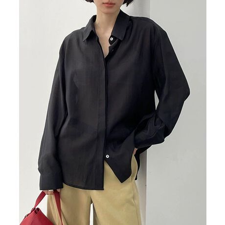 [^:fna221988a] fabricSnƎplA㎿ȓVRfށBlKŕ֗Ɗ悤ȍi̐ngp܂B styleVvŃNVbNȗsɍEȂX^C񋟁BɃX^CbVł葱܂B detailiȃ{^AWbp[ADڂȂǍו̃fBe[ɂAi̕i߂܂B coordinatelXȃV[ɑΉł悤ALR[fBl[gpӂp߂܂BuDECADE CLASSICvt@bV͗lXȎ̃X^C󂯌pAzAiĂ܂B20ÑGKXA70ÑgA90ÑVvBɂ͎̏ےƁANꂽBꖳ̃X^Clߍ܂Ă܂BDECADE CLASSIC͂ȃNVbNX^CɌ̃_wZAVlƐVȖ͂fUCĂt@bVuhłBߋwсAɐ܂ςNVbNTCNADECADE CLASSICVt@bVX^CƋɂ͂܂B7550g57.5ŏ59