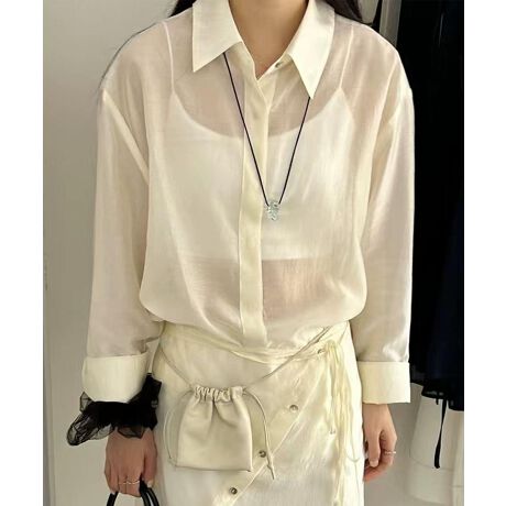 [^:fna221988a] fabricSnƎplA㎿ȓVRfށBlKŕ֗Ɗ悤ȍi̐ngp܂B styleVvŃNVbNȗsɍEȂX^C񋟁BɃX^CbVł葱܂B detailiȃ{^AWbp[ADڂȂǍו̃fBe[ɂAi̕i߂܂B coordinatelXȃV[ɑΉł悤ALR[fBl[gpӂp߂܂BuDECADE CLASSICvt@bV͗lXȎ̃X^C󂯌pAzAiĂ܂B20ÑGKXA70ÑgA90ÑVvBɂ͎̏ےƁANꂽBꖳ̃X^Clߍ܂Ă܂BDECADE CLASSIC͂ȃNVbNX^CɌ̃_wZAVlƐVȖ͂fUCĂt@bVuhłBߋwсAɐ܂ςNVbNTCNADECADE CLASSICVt@bVX^CƋɂ͂܂B7550g57.5ŏ59