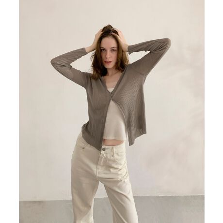 [^:yum2143a] fabricSnƎplA㎿ȓVRfށBlKŕ֗Ɗ悤ȍi̐ngp܂B styleVvŃNVbNȗsɍEȂX^C񋟁BɃX^CbVł葱܂B detailiȃ{^AWbp[ADڂȂǍו̃fBe[ɂAi̕i߂܂B coordinatelXȃV[ɑΉł悤ALR[fBl[gpӂp߂܂BuDECADE CLASSICvt@bV͗lXȎ̃X^C󂯌pAzAiĂ܂B20ÑGKXA70ÑgA90ÑVvBɂ͎̏ےƁANꂽBꖳ̃X^Clߍ܂Ă܂BDECADE CLASSIC͂ȃNVbNX^CɌ̃_wZAVlƐVȖ͂fUCĂt@bVuhłBߋwсAɐ܂ςNVbNTCNADECADE CLASSICVt@bVX^CƋɂ͂܂B53 g41 36 ŏ60