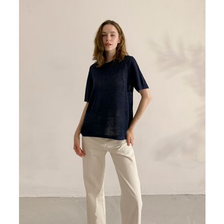 [^:ymehz001a] fabricSnƎplA㎿ȓVRfށBlKŕ֗Ɗ悤ȍi̐ngp܂B styleVvŃNVbNȗsɍEȂX^C񋟁BɃX^CbVł葱܂B detailiȃ{^AWbp[ADڂȂǍו̃fBe[ɂAi̕i߂܂B coordinatelXȃV[ɑΉł悤ALR[fBl[gpӂp߂܂BuDECADE CLASSICvt@bV͗lXȎ̃X^C󂯌pAzAiĂ܂B20ÑGKXA70ÑgA90ÑVvBɂ͎̏ےƁANꂽBꖳ̃X^Clߍ܂Ă܂BDECADE CLASSIC͂ȃNVbNX^CɌ̃_wZAVlƐVȖ͂fUCĂt@bVuhłBߋwсAɐ܂ςNVbNTCNADECADE CLASSICVt@bVX^CƋɂ͂܂B59 g55 39 ŏ24