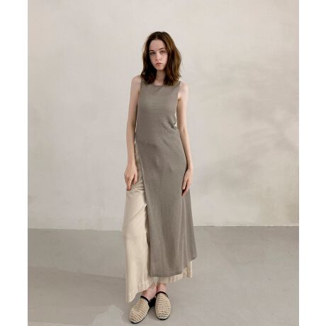 [^:yum2043a] fabricSnƎplA㎿ȓVRfށBlKŕ֗Ɗ悤ȍi̐ngp܂B styleVvŃNVbNȗsɍEȂX^C񋟁BɃX^CbVł葱܂B detailiȃ{^AWbp[ADڂȂǍו̃fBe[ɂAi̕i߂܂B coordinatelXȃV[ɑΉł悤ALR[fBl[gpӂp߂܂BuDECADE CLASSICvt@bV͗lXȎ̃X^C󂯌pAzAiĂ܂B20ÑGKXA70ÑgA90ÑVvBɂ͎̏ےƁANꂽBꖳ̃X^Clߍ܂Ă܂BDECADE CLASSIC͂ȃNVbNX^CɌ̃_wZAVlƐVȖ͂fUCĂt@bVuhłBߋwсAɐ܂ςNVbNTCNADECADE CLASSICVt@bVX^CƋɂ͂܂B110 g43 30