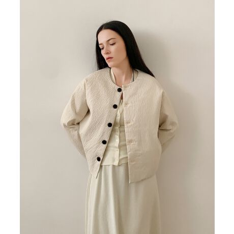 [^:ami8811a] fabricSnƎplA㎿ȓVRfށBlKŕ֗Ɗ悤ȍi̐ngp܂B styleVvŃNVbNȗsɍEȂX^C񋟁BɃX^CbVł葱܂B detailiȃ{^AWbp[ADڂȂǍו̃fBe[ɂAi̕i߂܂B coordinatelXȃV[ɑΉł悤ALR[fBl[gpӂp߂܂BuDECADE CLASSICvt@bV͗lXȎ̃X^C󂯌pAzAiĂ܂B20ÑGKXA70ÑgA90ÑVvBɂ͎̏ےƁANꂽBꖳ̃X^Clߍ܂Ă܂BDECADE CLASSIC͂ȃNVbNX^CɌ̃_wZAVlƐVȖ͂fUCĂt@bVuhłBߋwсAɐ܂ςNVbNTCNADECADE CLASSICVt@bVX^CƋɂ͂܂B59 g57 52 ŏ51