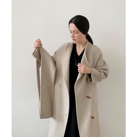 [^:jy2437a] fabricSnƎplA㎿ȓVRfށBlKŕ֗Ɗ悤ȍi̐ngp܂B styleVvŃNVbNȗsɍEȂX^C񋟁BɃX^CbVł葱܂B detailiȃ{^AWbp[ADڂȂǍו̃fBe[ɂAi̕i߂܂B coordinatelXȃV[ɑΉł悤ALR[fBl[gpӂp߂܂BuDECADE CLASSICvt@bV͗lXȎ̃X^C󂯌pAzAiĂ܂B20ÑGKXA70ÑgA90ÑVvBɂ͎̏ےƁANꂽBꖳ̃X^Clߍ܂Ă܂BDECADE CLASSIC͂ȃNVbNX^CɌ̃_wZAVlƐVȖ͂fUCĂt@bVuhłBߋwсAɐ܂ςNVbNTCNADECADE CLASSICVt@bVX^CƋɂ͂܂B111 䂫80 g58