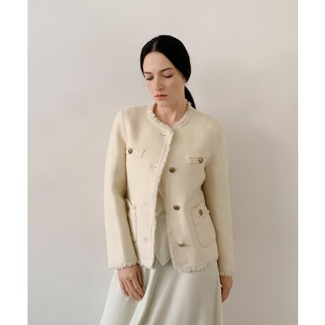 [^:tx098a] fabricSnƎplA㎿ȓVRfށBlKŕ֗Ɗ悤ȍi̐ngp܂B styleVvŃNVbNȗsɍEȂX^C񋟁BɃX^CbVł葱܂B detailiȃ{^AWbp[ADڂȂǍו̃fBe[ɂAi̕i߂܂B coordinatelXȃV[ɑΉł悤ALR[fBl[gpӂp߂܂BuDECADE CLASSICvt@bV͗lXȎ̃X^C󂯌pAzAiĂ܂B20ÑGKXA70ÑgA90ÑVvBɂ͎̏ےƁANꂽBꖳ̃X^Clߍ܂Ă܂BDECADE CLASSIC͂ȃNVbNX^CɌ̃_wZAVlƐVȖ͂fUCĂt@bVuhłBߋwсAɐ܂ςNVbNTCNADECADE CLASSICVt@bVX^CƋɂ͂܂B59 g52 41 ŏ57