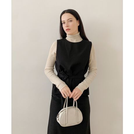 [^:yx3555a] fabricSnƎplA㎿ȓVRfށBlKŕ֗Ɗ悤ȍi̐ngp܂B styleVvŃNVbNȗsɍEȂX^C񋟁BɃX^CbVł葱܂B detailiȃ{^AWbp[ADڂȂǍו̃fBe[ɂAi̕i߂܂B coordinatelXȃV[ɑΉł悤ALR[fBl[gpӂp߂܂BuDECADE CLASSICvt@bV͗lXȎ̃X^C󂯌pAzAiĂ܂B20ÑGKXA70ÑgA90ÑVvBɂ͎̏ےƁANꂽBꖳ̃X^Clߍ܂Ă܂BDECADE CLASSIC͂ȃNVbNX^CɌ̃_wZAVlƐVȖ͂fUCĂt@bVuhłBߋwсAɐ܂ςNVbNTCNADECADE CLASSICVt@bVX^CƋɂ͂܂B59 g52