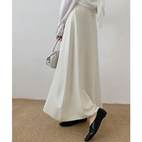 [^:yum2082a] fabricSnƎplA㎿ȓVRfށBlKŕ֗Ɗ悤ȍi̐ngp܂B styleVvŃNVbNȗsɍEȂX^C񋟁BɃX^CbVł葱܂B detailiȃ{^AWbp[ADڂȂǍו̃fBe[ɂAi̕i߂܂B coordinatelXȃV[ɑΉł悤ALR[fBl[gpӂp߂܂BuDECADE CLASSICvt@bV͗lXȎ̃X^C󂯌pAzAiĂ܂B20ÑGKXA70ÑgA90ÑVvBɂ͎̏ےƁANꂽBꖳ̃X^Clߍ܂Ă܂BDECADE CLASSIC͂ȃNVbNX^CɌ̃_wZAVlƐVȖ͂fUCĂt@bVuhłBߋwсAɐ܂ςNVbNTCNADECADE CLASSICVt@bVX^CƋɂ͂܂BEGXg68AXJ[g89A101