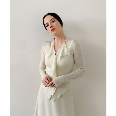 [^:yum2379a] fabricSnƎplA㎿ȓVRfށBlKŕ֗Ɗ悤ȍi̐ngp܂B styleVvŃNVbNȗsɍEȂX^C񋟁BɃX^CbVł葱܂B detailiȃ{^AWbp[ADڂȂǍו̃fBe[ɂAi̕i߂܂B coordinatelXȃV[ɑΉł悤ALR[fBl[gpӂp߂܂BuDECADE CLASSICvt@bV͗lXȎ̃X^C󂯌pAzAiĂ܂B20ÑGKXA70ÑgA90ÑVvBɂ͎̏ےƁANꂽBꖳ̃X^Clߍ܂Ă܂BDECADE CLASSIC͂ȃNVbNX^CɌ̃_wZAVlƐVȖ͂fUCĂt@bVuhłBߋwсAɐ܂ςNVbNTCNADECADE CLASSICVt@bVX^CƋɂ͂܂B35Ag76A60A53