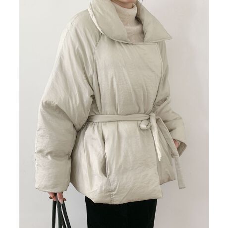 [^:rmu7728a] fabricSnƎplA㎿ȓVRfށBlKŕ֗Ɗ悤ȍi̐ngp܂B styleVvŃNVbNȗsɍEȂX^C񋟁BɃX^CbVł葱܂B detailiȃ{^AWbp[ADڂȂǍו̃fBe[ɂAi̕i߂܂B coordinatelXȃV[ɑΉł悤ALR[fBl[gpӂp߂܂BuDECADE CLASSICvt@bV͗lXȎ̃X^C󂯌pAzAiĂ܂B20ÑGKXA70ÑgA90ÑVvBɂ͎̏ےƁANꂽBꖳ̃X^Clߍ܂Ă܂BDECADE CLASSIC͂ȃNVbNX^CɌ̃_wZAVlƐVȖ͂fUCĂt@bVuhłBߋwсAɐ܂ςNVbNTCNADECADE CLASSICVt@bVX^CƋɂ͂܂B72 g68 72