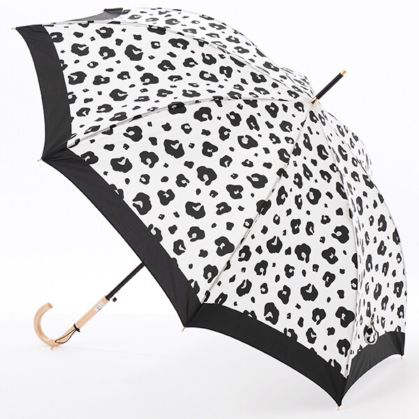 [}C]agnes b.(AjGXx[) 􉽃Aj}ϕJPiPj/AjGXx[iagnes b.j zCg