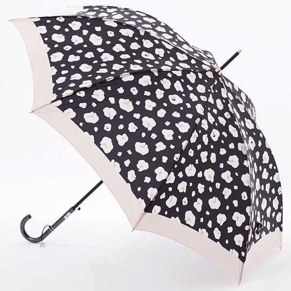 [}C]agnes b.(AjGXx[) 􉽃Aj}ϕJPiPj/AjGXx[iagnes b.j ubN