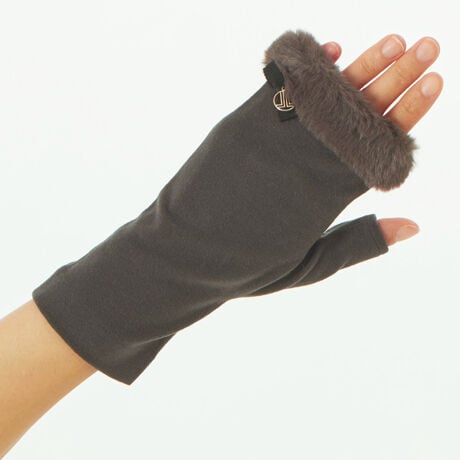 [^:LB51343-4]wɂtFCNt@[܁BtBK[XȂ̂ŁAt܂܃^b`pl̑Az̒̂oꂷ̂ɂ֗łB