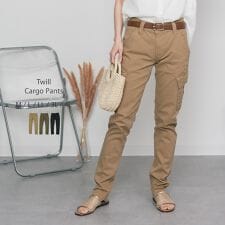 アットワン(atONE)のツイルカーゴパンツ