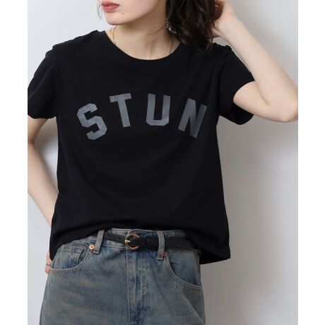 [^:BNYB25-103]pointghՂ̃Nbvh䂪|CgBIׂLxȃSvǵAꂼ\قȂAFႢfUCႢőȂACełB̃fjXJ[gɍ킹邾ŁACɂȂꂽۂɎdオ܂Bfabric100̒悢݂̐ngpĂA1łɂSnBsizeMTCYF49.5cmAg49.5cmA41cmAŏ15cmLTCYF50.5cmAg52cmA44cmAŏ15cmsilhouetteƂI[o[TCYłȂꊴoAoX悭ȂꒅłBcoordinatefjpc⃏ChpcATChCpcƍ킹Ȃ͂A~jXJ[gV[gpcƍ킹Ă킢łTybgL~s̃Ci[ƂĂX^COf܂̓Xj[J[pvXA[t@[TOT_ȂǕL킹邱Ƃł܂BANZgɁALXPbgN[VnbgANX{fB[obOȂǃghACevX̂߂łIwOKV[xsEVEEzCgf[EtFXECuEhCuEf[gEo^CEJtFEVbsOEAEghAELvEtEĕcolorzCgn5WJEubNn5WJEuEn̑3Ex[Wn2WJEO[n̑4EJ[Ln6Ȃǂ̖Lx18WJBEň:ZZZZELk:cȂ/₠EzCgn:₠En:ȂE:ȂyYzoOfVᒍӎEBẽCeBO⃂j^[ɂAƐFقȂꍇ܂@̏Aw肢܂BTCY͎኱̌덷ꍇ܂B