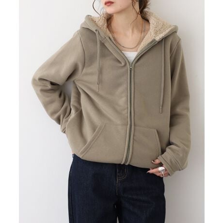 [^:SP23815]point{AdlŒgA߂̒ō܂łhB͗NтŒԂꂵɂAVvȃfUCŕLX^Cɍ킹₷\AE^[łBfabric|GXe95%ƃ|E^5%̑gݍ킹ŁAyʂŏ_炩LkA^ꂵɂKȒSn𒷂L[vł܂BsizemMTCYng:48.0cmA:38.5cmA:64.5cmAŏ:58.0cmmLTCYng:50.5cmA:43.0cmA:65.5cmAŏ:59.0cmsilhouetteƂcC`ŁA܂ŃJo[ŜVGbgB{[}݌vŁAd˒ĂX}[gɌdオłBcoordinate~̃X^Cɂ́Ax[VbNȃTCi[ɏdˁAאg̃fjpcŋr̃C茩A̓[gu[cŒgƃ{[vXB񌳂ɂ͑唻Xg[A茳ɂ̓A[EH[}[킹邱ƂŖhƃANZg𗼗BɃV_[obO΂ߊ|ɂē₷ALbvjbgX邱ƂŃJWAȔoBŜVvɂ܂Ƃ߂A{A~炵_炩ĂR[fBl[głByfށz|GXe95%|E^5%yYzᒍӎEBẽCeBO⃂j^[ɂAƐFقȂꍇ܂B@̏Aw肢܂BETCY͎ƂŌvĂ邽߁A኱̌덷ꍇ܂B