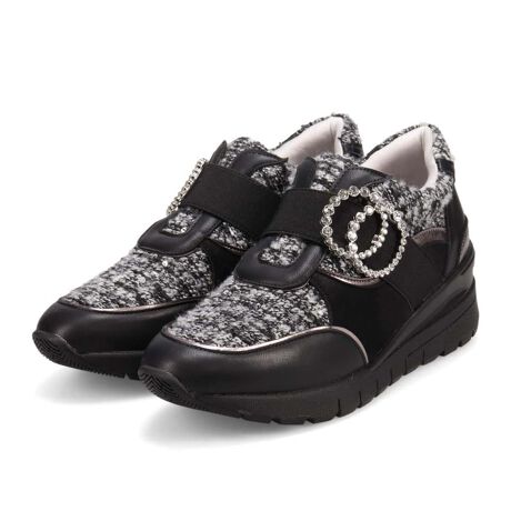 [^:HRL2025]HIROKO KOSHINO FEMME@CXg[obNt GKgXj[J[JWAȂ̂ɁAǂGKgB<br>CXg[߂obN؂₩ɍʂA炵Xj[J[łBڂ͐ꂽfUCȂAb̃SdlŒEX[YBɂ₳tBbgāAԂ̕sKłBfC[R[fɏivXƂɁBl̂߂́Aꂢ߃Xj[J[łB