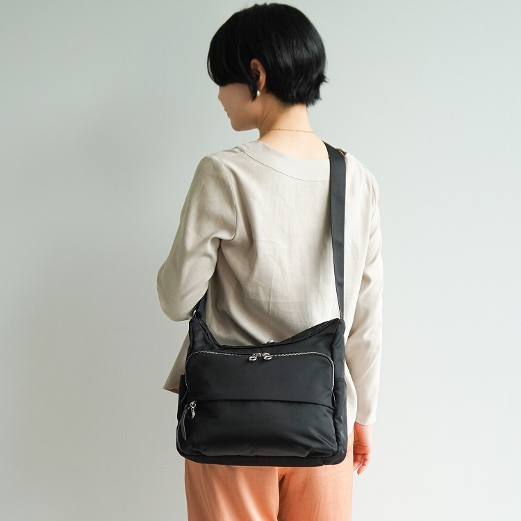 ショルダーバッグ 大 軽量 68373 PROGRES/プログレ | プログレ(PROGRES