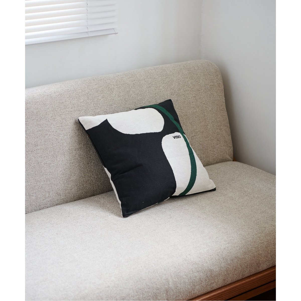 VISO PROJECT/ビソプロジェクト】 TAPESTRY CUSHION クッション