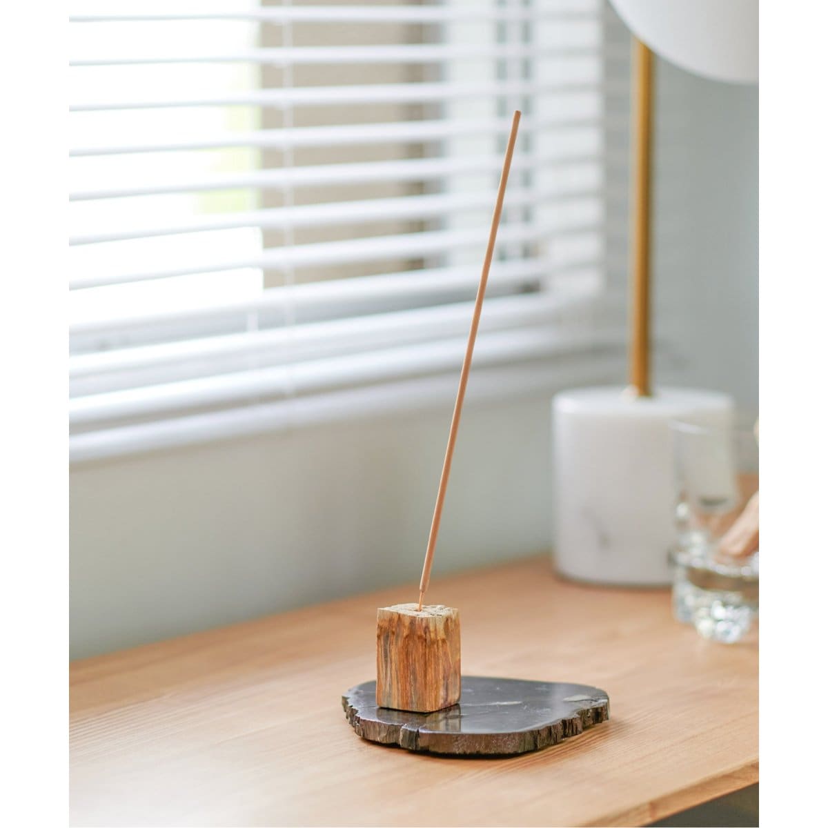 [}C]PETRIFIED WOOD INCENSE STAND Ebh CZXX^h/W[iX^_[ht@j`[iJOURNAL STANDARD FURNITUREj \m^J[ A
