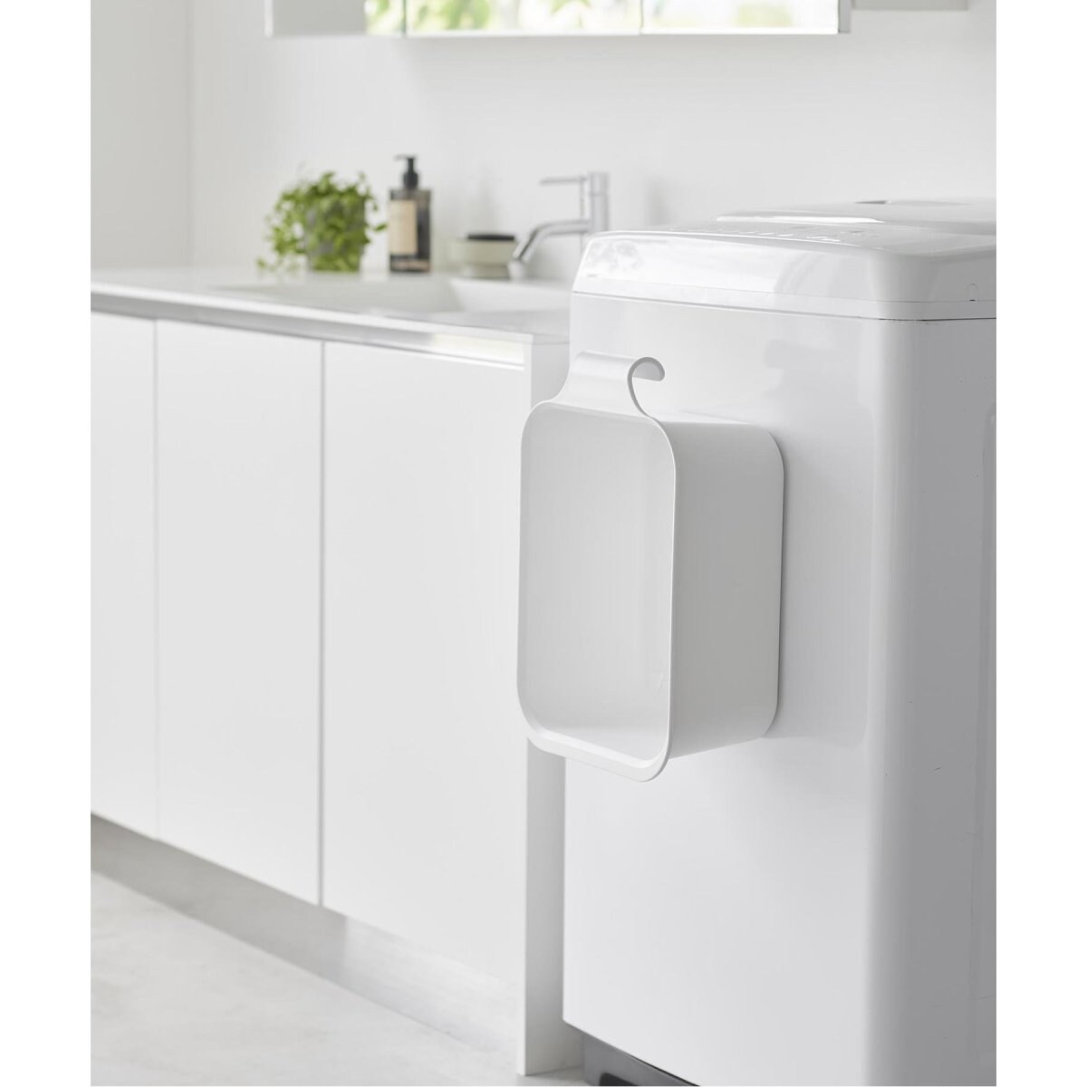 [}C]sWEBtytower/^[z}Olbg&|oPc 7.5L/W[iX^_[ht@j`[iJOURNAL STANDARD FURNITUREj zCg