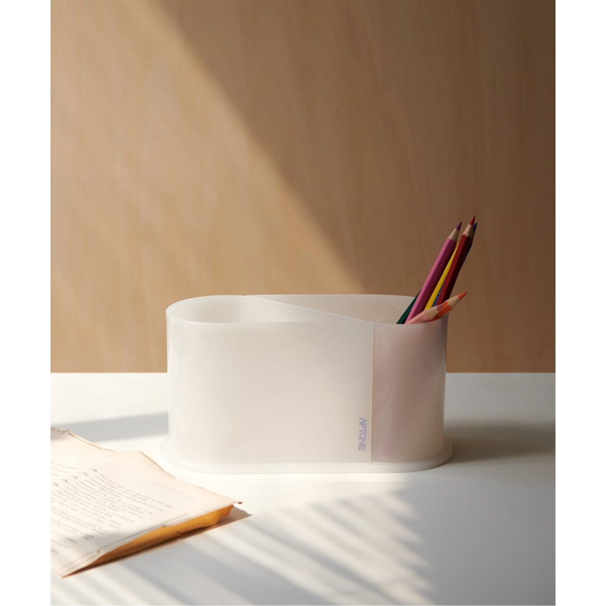 [}C]yAPTONE/AvgzINFNITY y uV z_[/W[iX^_[ht@j`[iJOURNAL STANDARD FURNITUREj zCg A