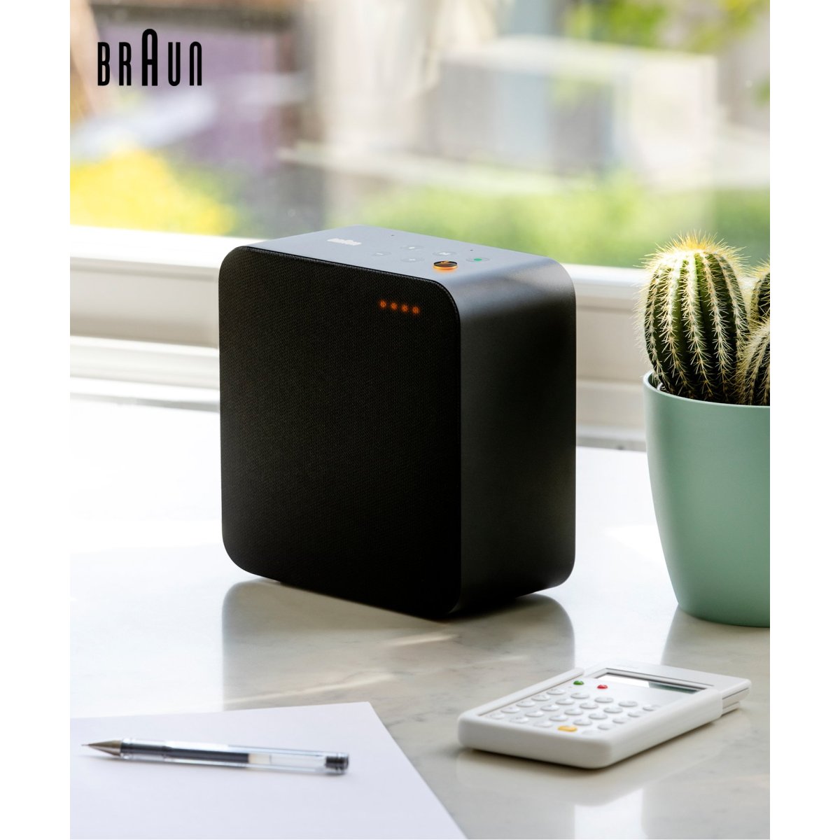 Braun LE02 ワイヤレススピーカー 新品同様 Braun LE02 ワイヤレススピーカー 新品同様 アップルのデザイン