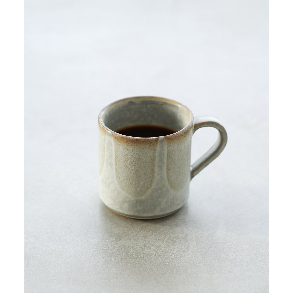 [}C]OAKVIEW MUG I[Nr[ }OJbv/W[iX^_[ht@j`[iJOURNAL STANDARD FURNITUREj zCg