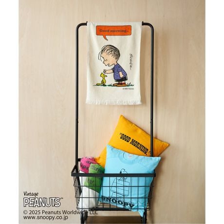 [^:25024960000370]PEANUTS ~ JOURNAL STANDARD FURNITURElC̃s[ibcR{V[YɃ^IoBBe[W^IC[WALN^[ƃZtJ[OAtWdlȂǁAו܂ōS܂BRbg100łӂƂ₳GłB3TCYpӂĂ܂B25024960000270FBATH TOWEL 60~120cm25024960000370FFACE TOWEL 40~65cm25024960000470FHAND TOWEL 25~25cmMtgɂXXłByPEANUTS/s[ibczAJ̖ƃ`[YEMEVcɂ閟iB1950N102̘AڊJn甼IɓnđAŌ̌fڂ̓fC[ł2000N13Ajł҃Vc̓N213łB쒆ɓoꂷ錢̃LN^[uXk[s[vƂɒmĂ܂B