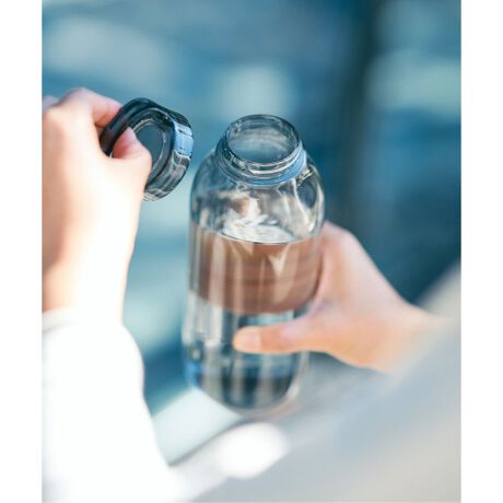 [^:25014940001770]ǂł炵AgyɉKɖ̐⋋T|[gyʂŃRpNgWATER BOTTLEBɂɂAgɓKfނ̗p܂B1]ŊȒPɊJ߂łẂAɃtBbgĎ₷nhtŁACyɎfUCłB邱Ƃőfނ̓tH̔ۗ܂BTCYႢ舵܂B300mlF25014940001570500mlF25014940001670950mlF25014940001770ގ[eAW] : PCTiTCNfށuTritan? RenewvgpjϔMx: 80ގ [pbL] : VR[SϔMx: 100H@gp / BPAt[ / {i͈p{głdqWłgp܂񁛉΂̂΂ɒuȂłgp͉𑁂߂ɗƂA\ɊĕۊǂĂ̍ۂ̓NU[₽킵gpȂłH@ł̂gpɍۂĂ͐iɗ͂悤Ȋi[͔ċ@̏㕔ɒuĂj␅ŘɂȂ܂̂ŗƂ苭Ռ^Ȃłό`ǰɂȂ܂̂ŗⓀɂɓĎgpȂłԂ̒ȂǍɂȂ鏊ɂ͕uȂłkނ̔Ɋ܂܂eyɂώꍇ܂̂Ŋkނ̃W[Xɂ͎gpȂł\ʂɌՂڗꍇ܂AɐˋN芊炩ɎdグՂł\ʂɍׂڗꍇ܂Ai̐`ɐ̂ŋTł͂܂83 x H246 mm / 950 ml / 120 g{̂̍(WȂ) H217 mmyKINTO/Lg[z1972NɎꌧɂđnƁBG邽сAgсA떞̂ÂڎwAe[uEFAhNEFAACeAG݂Ȃǂ̊J|uhBjafacmetableware