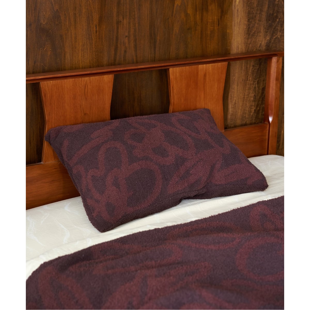 CHENILLE YARN PILLOW ピローケース | ジャーナルスタンダード