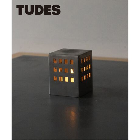 [^:25023940007070]Ap[ǧ`Lhz_[BÂAp[gɃCXs[V𓾂čĂāAXeXX`[fނgpAdłƂ̂Ȃ܂łBIuWFƂĂ̖łȂALhgpăLhz_[܂́AtOXIC𐂂炵Đg킸ɃfBt[U[Ƃčył܂Bqlybĝ邨łLED̃LhCggpă[hyނƂ߂łByTUDES/gD[fXz2022NɃ\EŐݗꂽfUCX^WIłBTudeśAuKvvtɁAX̐ɕKvȂ̂葱Ă܂BXeXX`[ȑfނƂĎgpAAƋAfUCȂǂ̂܂܂ȃACeЉĂ܂Byiɂ܂āzEHŋ@BɂʐYł͂ȂAnhChŏʐYĂ܂BEׂĂ̐HƂōsĂ邽߁AiƂɐFA`ATCYAdオɈႢ邱Ƃ܂BEfނƐH̓A\ʂ̑eAAF̈Ⴂꍇ܂B