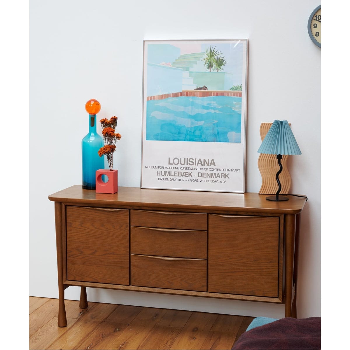 [�}���C]�yLOUSIANA POSTER�zDavid Hockney Pool and steps A1 �A/�W���[�i���X�^���_�[�h�t�@�j�`���[�iJOURNAL STANDARD FURNITURE�j �\�m�^�J���[ K
