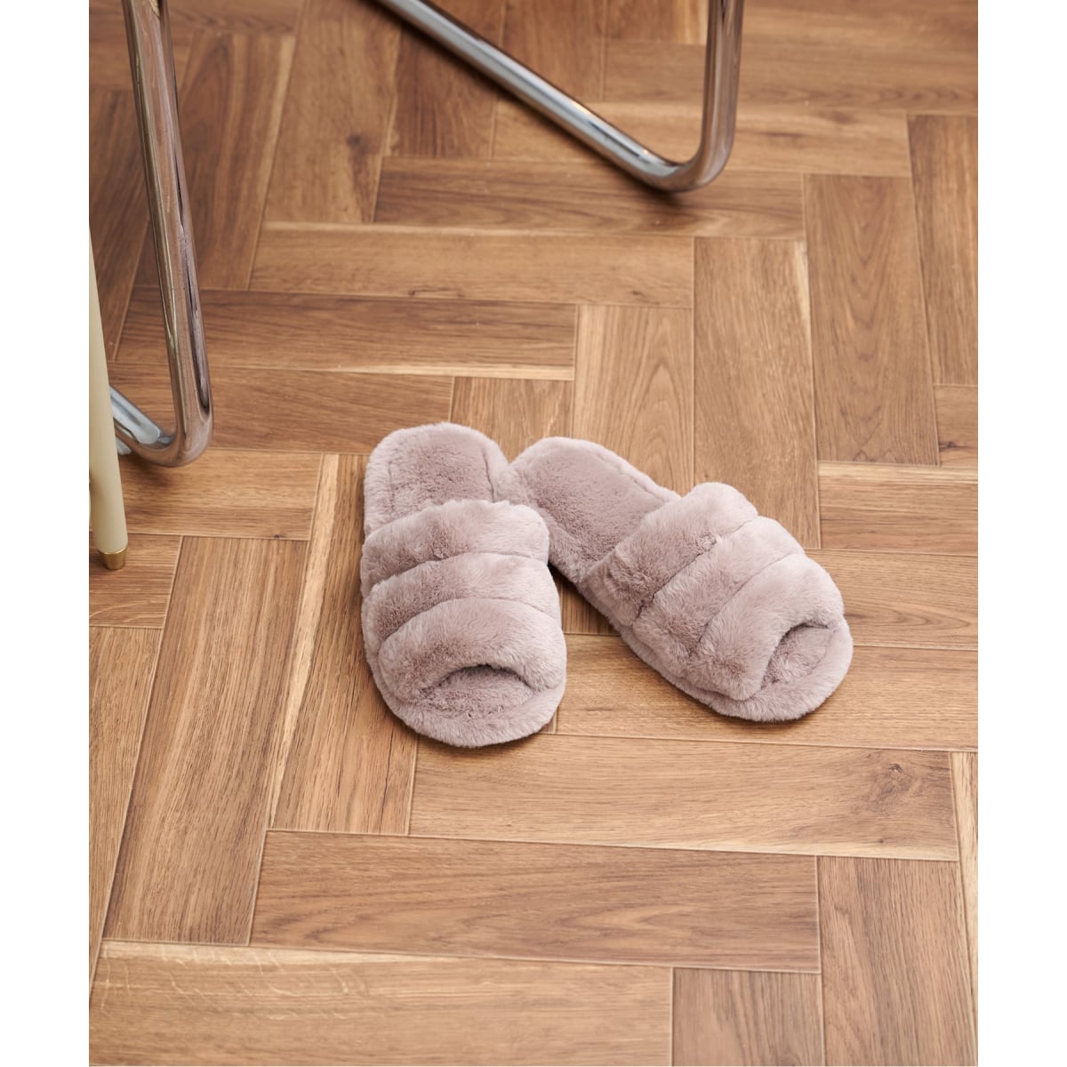 [}C]SLIPPER PUFFY FUR tFCNt@[ Xbp/W[iX^_[ht@j`[iJOURNAL STANDARD FURNITUREj x[W