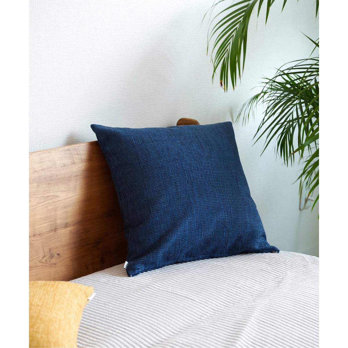 [�}���C]COLOR CUSHION COVER �N�b�V�����J�o�[ 45cm/�W���[�i���X�^���_�[�h�t�@�j�`���[�iJOURNAL STANDARD FURNITURE�j �u���[