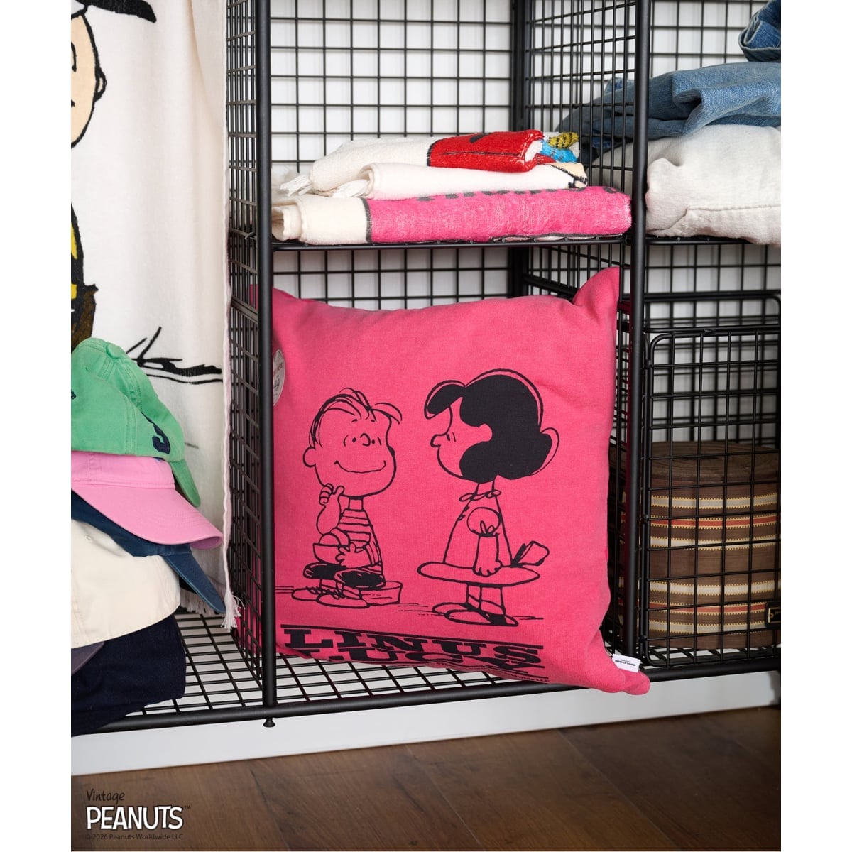 [�}���C]�yPEANUTS×SPORTS WEAR by JSF�z�ʒ� SWEAT CUSHION �N�b�V����/�W���[�i���X�^���_�[�h�t�@�j�`���[�iJOURNAL STANDARD FURNITURE�j �s���N