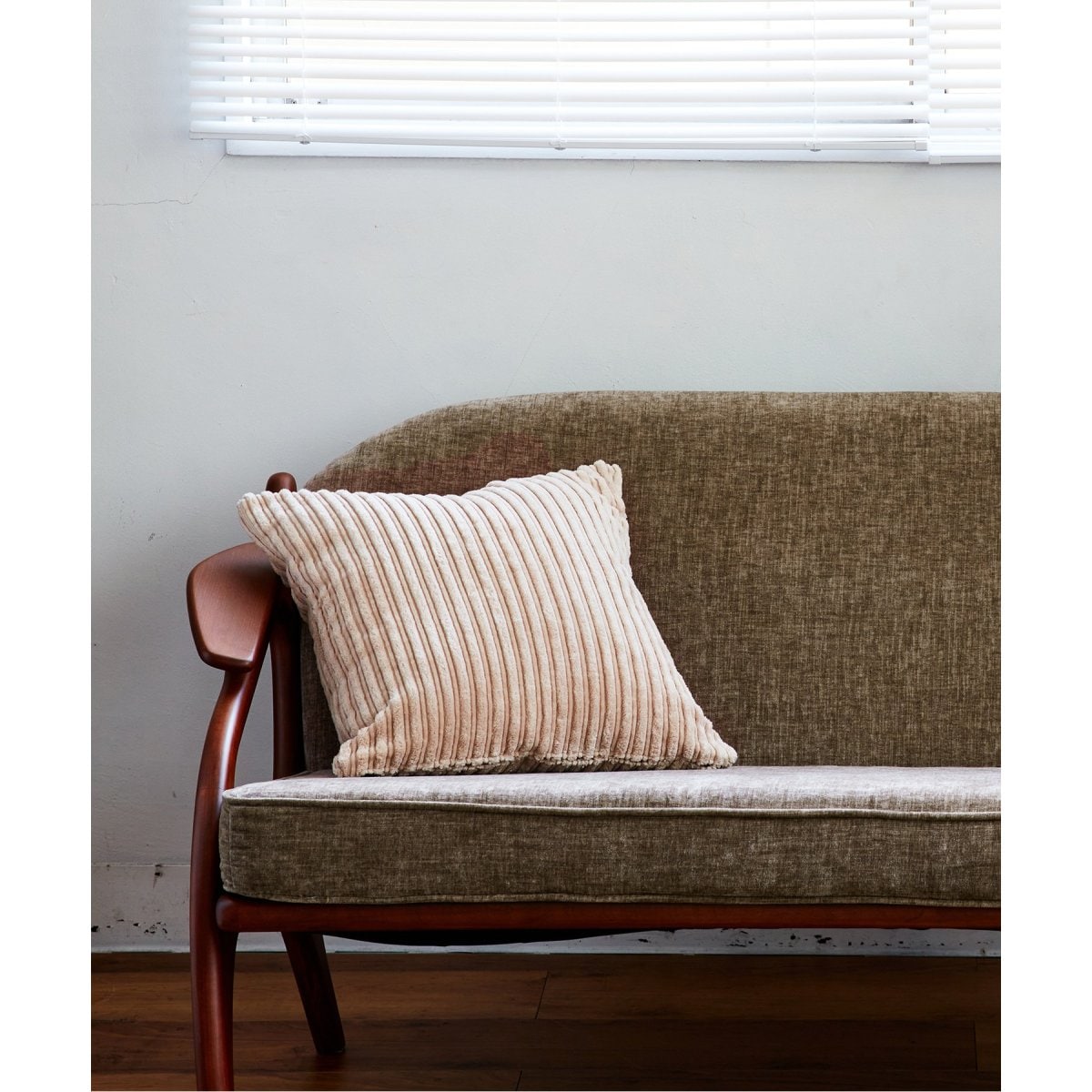 アクメファニチャー(ACME Furniture) レディース クッション・座布団