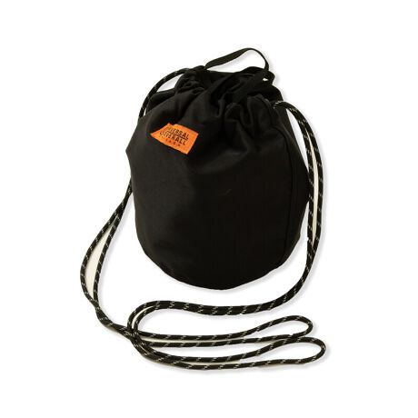 [^:UVO-023A]iCcCfނⒷUC(R)pIȋВ|[`Bۂ݂蔲̂fUCBɂăV_[obOƂāA莝łĂāAR[fBl[gLACeBВ|[`ƂĂĝŃobOCobOłyUNIVERSAL OVERALLz1924NɑnƂAJAVJS̃[NEFAuhłAjo[TI[o[I[Bn[hŃ[YiuȃACeAق1I߂ɓnSĒǋA݂łȂA[NEGAƂāÃ[J[ɎxĂBłAԂ̃Rbg̃[NpcJo[I[AVbvR[ǵAÂǂAJ̃[NEFAD{̃t@Ă郍OZ[ACełB܂Aނ̓^tȃ[NEGAǋĂŁA蒅pɑ΂đϋvȃ|GXeã`mfނ肢Ã[J[瑽̎x𓾂ĂT/C`mpćA݂ł̓[Nt@bVvf̕K{łԑfނƂđ̕ɎxĂB