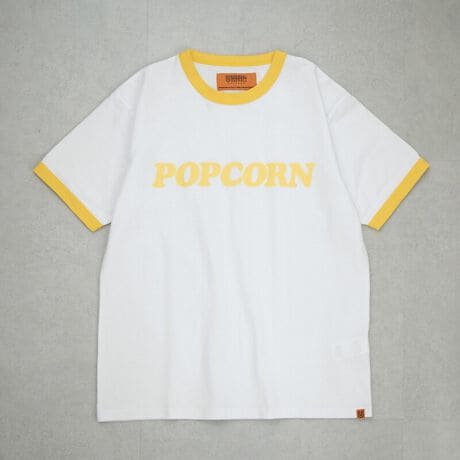 [^:U2514212]VvȂ̂Ƀ|bvIVѐS_̃t[hvgTVcV[Y uPIZZAvuPOPCORNvuDONUTSvuC.BEERvuHOTDOGvȂǁAv킸󂢂Ă܂ȃt[htgɑ_vgꂽj[NTVcoIJtȎ񌳂̃uANZgɂȂĂāAVvȂR[fBl[g̎ɂ҂BjZbNXfUCŁAFBJbvł낢ɂĂyUNIVERSAL OVERALLz1924NɑnƂAJAVJS̃[NEFAuhłAjo[TI[o[I[Bn[hŃ[YiuȃACeAق1I߂ɓnSĒǋA݂łȂA[NEGAƂāÃ[J[ɎxĂBłAԂ̃Rbg̃[NpcJo[I[AVbvR[ǵAÂǂAJ̃[NEFAD{̃t@Ă郍OZ[ACełB܂Aނ̓^tȃ[NEGAǋĂŁA蒅pɑ΂đϋvȃ|GXeã`mfނ肢Ã[J[瑽̎x𓾂ĂT/C`mpćA݂ł̓[Nt@bVvf̕K{łԑfނƂđ̕ɎxĂB