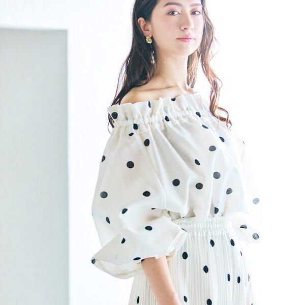 Audie a Muses 幅広レースフレアチュニック Audie a Muses 幅広レースフレアチュニック