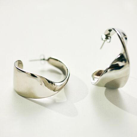 [^ԁF83145503]sDesigntEЂ˂肪ɂ₩ɗ悤ȗDtH̃sAXBEԂ̃t[vsAXɂЂ˂̊̂fUCBEpxɂČςlۂAbvBEVvȃt[vsAXᕨȂcƂɂ߁BEɂ₩ɗ悤ȃCŁAȋ薾邭oĂ܂By舵ɂāzE舵ɂẮAiɂĂi\łmFBEƖ̊֌WɂAۂFČꍇ܂B܂p\REX}[gtHȂǂ̊ɂA኱iƉ摜̃J[قȂꍇ܂B\߂BEi摜̓Tv̂߁AFTCYAvgʒuAdlȂǂɕύXꍇ܂̂ŁA\߂BAudie a Muses / I[fBA ~[YX^_[hȃACeɏ炵_炩A[hɎdグI[fBA~[YBRToeBuɂȂ肷A\zIȃVGbgƎ̍񂾃fBeB[ŐDȂN`[̂ACeB㎿ȃGKXZA炵IVyޏɌ؂€̂tF~j[hāB