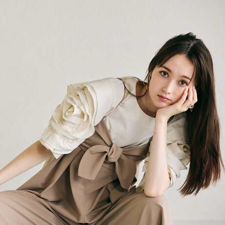 [^ԁF83055504]sDesigntEtg̃{fBe[|Cg̃tF~jȃTybgBẼV[OS悭̂ɃtBbgBEEGXgɂ؂ւA׌ăX^CǂfUCɁBEpc̓_u^bNłƂ肪ALCƃbNXSn܂BEtg{͎O\BF􂢉FȂnFȂ|PbgF胂fg@169cm / pTCY 38y舵ɂāzE舵ɂẮAiɂĂi\łmFBEƖ̊֌WɂAۂFČꍇ܂B܂p\REX}[gtHȂǂ̊ɂA኱iƉ摜̃J[قȂꍇ܂B\߂BEi摜̓Tv̂߁AFTCYAvgʒuAdlȂǂɕύXꍇ܂̂ŁA\߂BAudie a Muses / I[fBA ~[YX^_[hȃACeɏ炵_炩A[hɎdグI[fBA~[YBRToeBuɂȂ肷A\zIȃVGbgƎ̍񂾃fBeB[ŐDȂN`[̂ACeB㎿ȃGKXZA炵IVyޏɌ؂€̂tF~j[hāB