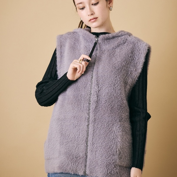 オーディア ミューズ（Audie a Muses）/フェザーニットジレ フェザーニットジレ | オーディア ミューズ(Audie a Muses) | マルイ