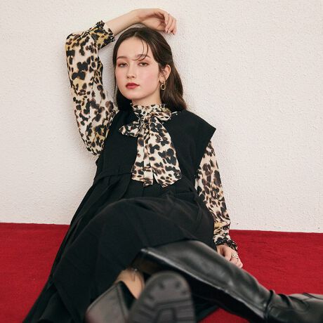 [^ԁF83036503]sDesigntEꌩqEt[vgɌAudie a MusesIWĩvguEXBEqEt[vgȕ`W₷vǵAVA[̂fނőŜy₩ȈۂɁBE݌͂Ղ{[̂tgAGKgȃ[hɁBE͂\ȋñ{^C̋݌AZVAȃANZgBE1Ń[hȕ͋CɎdオACeBFhCN[jOFȂnFL~\[t|PbgFȂfg@169cm / pTCY 38y舵ɂāzE舵ɂẮAiɂĂi\łmFBEƖ̊֌WɂAۂFČꍇ܂B܂p\REX}[gtHȂǂ̊ɂA኱iƉ摜̃J[قȂꍇ܂B\߂BEi摜̓Tv̂߁AFTCYAvgʒuAdlȂǂɕύXꍇ܂̂ŁA\߂BAudie a Muses / I[fBA ~[YX^_[hȃACeɏ炵_炩A[hɎdグI[fBA~[YBRToeBuɂȂ肷A\zIȃVGbgƎ̍񂾃fBeB[ŐDȂN`[̂ACeB㎿ȃGKXZA炵IVyޏɌ؂€̂tF~j[hāB