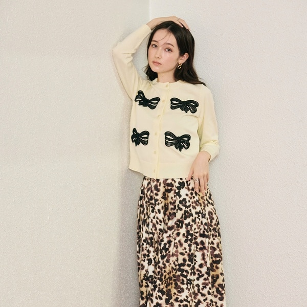 フラットリボンモチーフ付きカーディガン | オーディア ミューズ(Audie