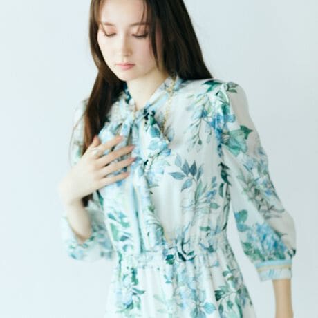 [^ԁF83011604]sDesigntE؂₩ȃMU[ƃ{炢A1ŒffUCɎdグ̃vgs[XBEV[Yے郊[tvǵuAudie a MusesvIWĩvgŎ䂫܂BEEGXg̓SdlŁA炵n̂VGbgoBEX^CAbv鐴^ŉ؂₩1BFȂnFXJ[ĝݗL|PbgFȂfg@169cm / pTCY 38y舵ɂāzE舵ɂẮAiɂĂi\łmFBEƖ̊֌WɂAۂFČꍇ܂B܂p\REX}[gtHȂǂ̊ɂA኱iƉ摜̃J[قȂꍇ܂B\߂BEi摜̓Tv̂߁AFTCYAvgʒuAdlȂǂɕύXꍇ܂̂ŁA\߂BAudie a Muses / I[fBA ~[YX^_[hȃACeɏ炵_炩A[hɎdグI[fBA~[YBRToeBuɂȂ肷A\zIȃVGbgƎ̍񂾃fBeB[ŐDȂN`[̂ACeB㎿ȃGKXZA炵IVyޏɌ؂€̂tF~j[hāB