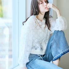 フラワー立体刺繍ブラウスカーディガン