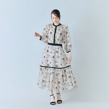 シアー刺繍バイカラーティアードスカート