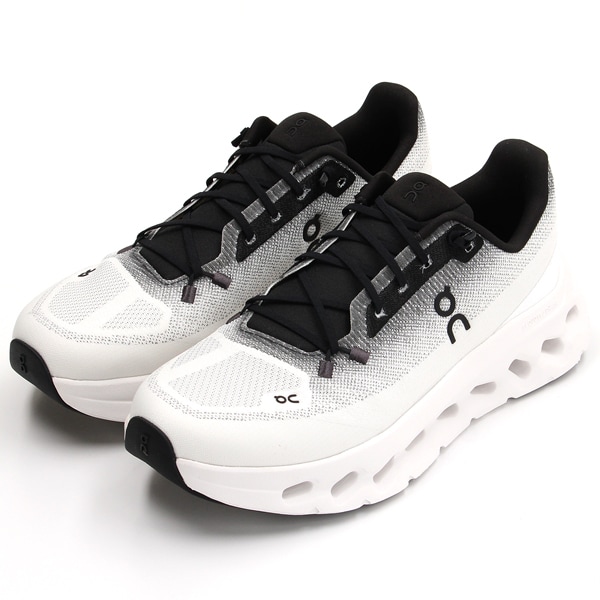 [�}���C]On/�I��/Cloudtilt/�N���E�h�e�B���g/�I���iOn�j Black/Ivory