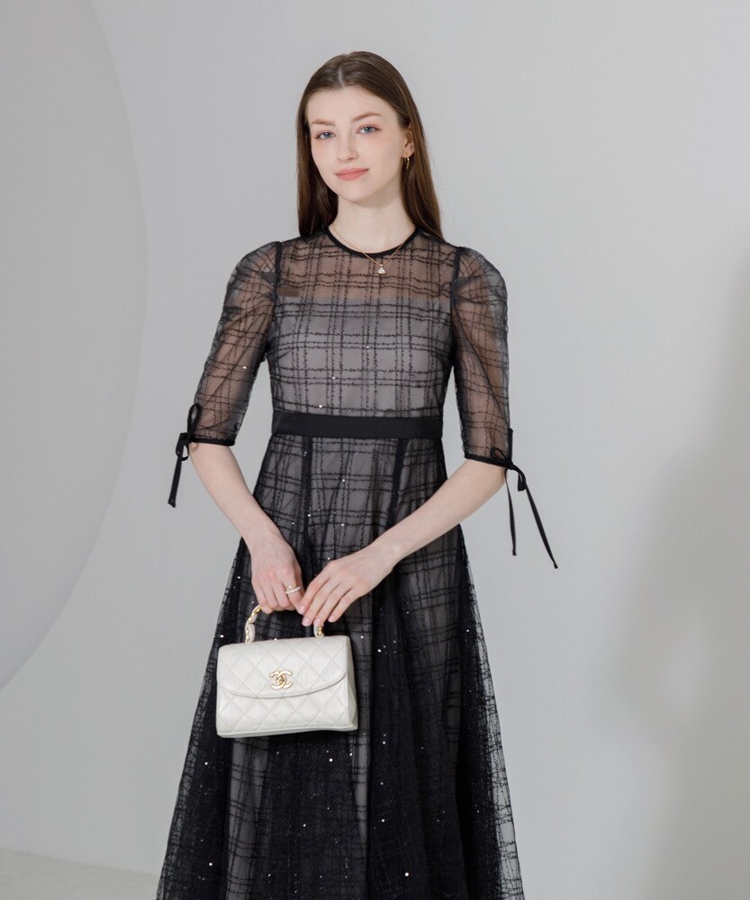 LEJA-チェック刺繍スパンコールチュール素材袖リボンパフスリーブ