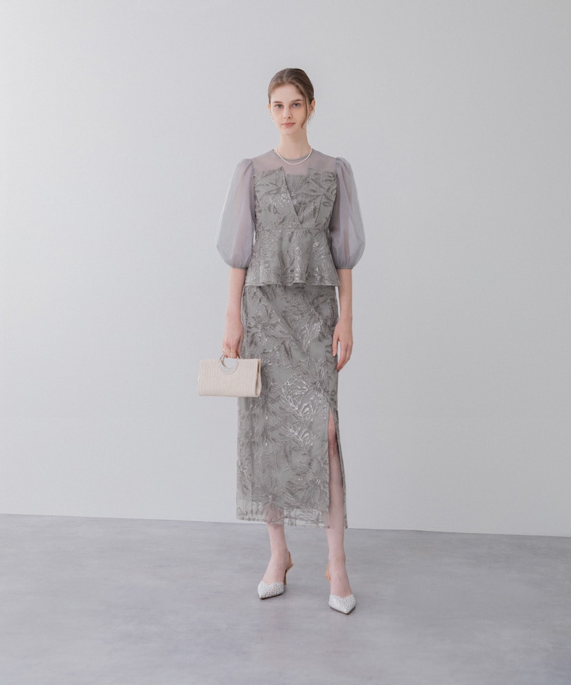 シアーパフスリーブペプラムスパンコール花柄Iラインドレス シアーパフスリーブペプラムスパンコール花柄Iラインドレス